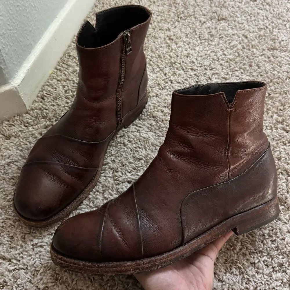 Untamed Street Aston Edge Cognac Brown Laceless Ankle Boots IT 42 / Men’s Size 9